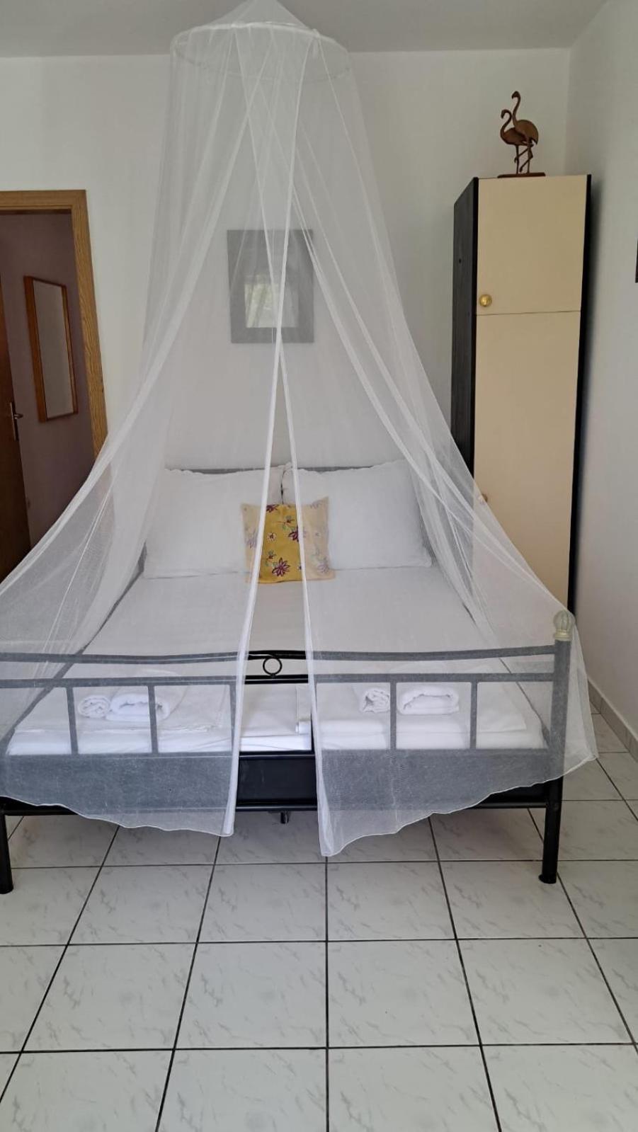 Apartmani Zderic Gradac  Kültér fotó
