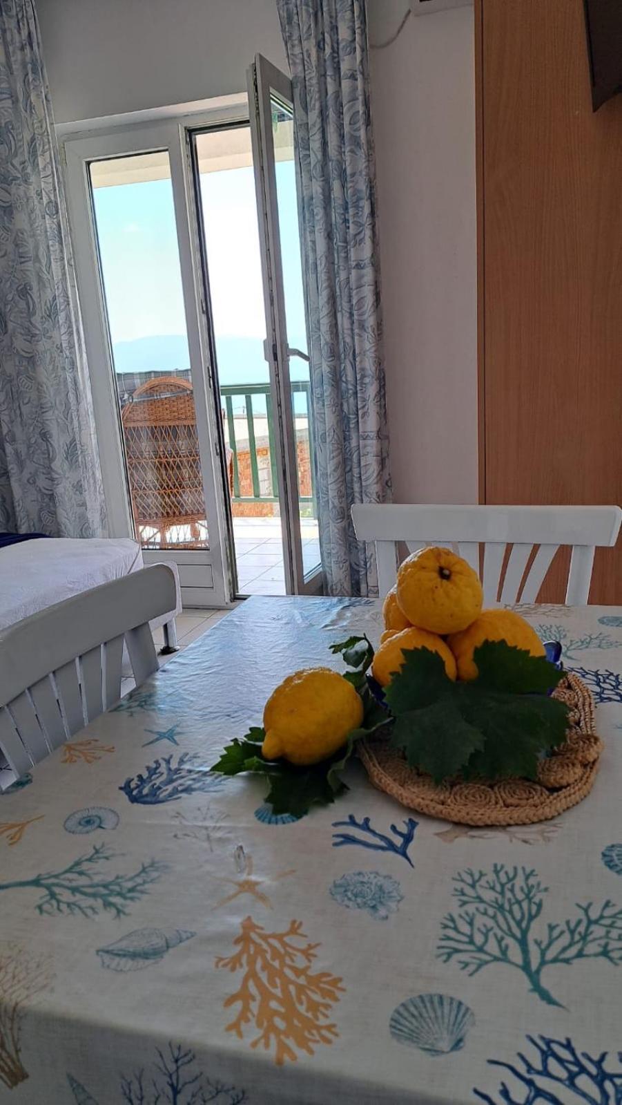 Apartmani Zderic Gradac  Kültér fotó