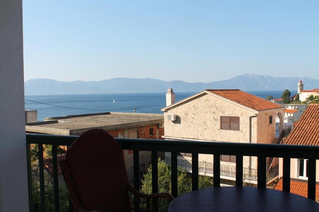 Apartmani Zderic Gradac  Kültér fotó