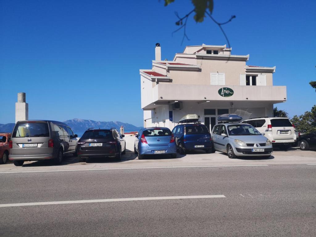 Apartmani Zderic Gradac  Kültér fotó