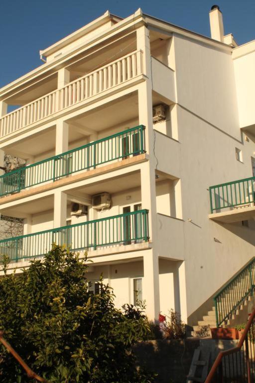Apartmani Zderic Gradac  Kültér fotó